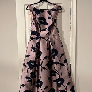 Kay Unger Austin Bateau Neck Pink Navy Floral Jacquard Evening Gown /Dress